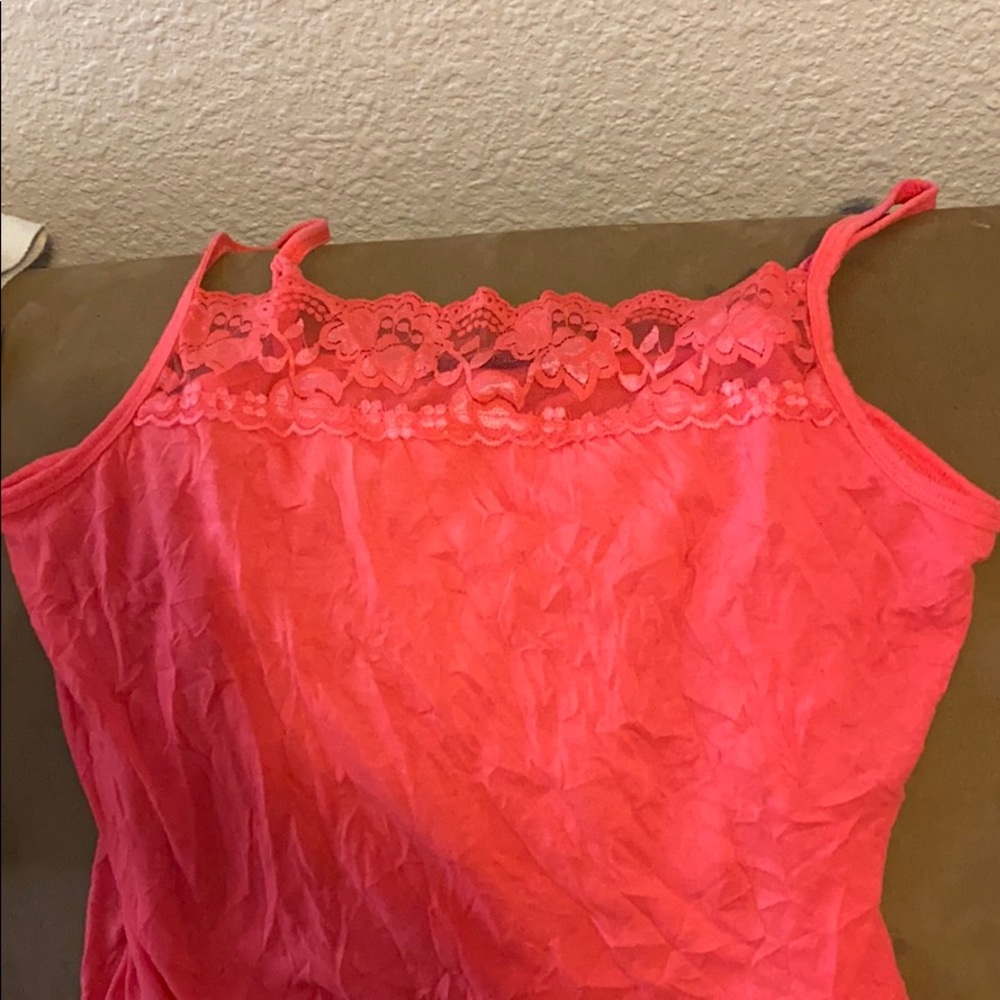 Tank top - Picture 2 of 3